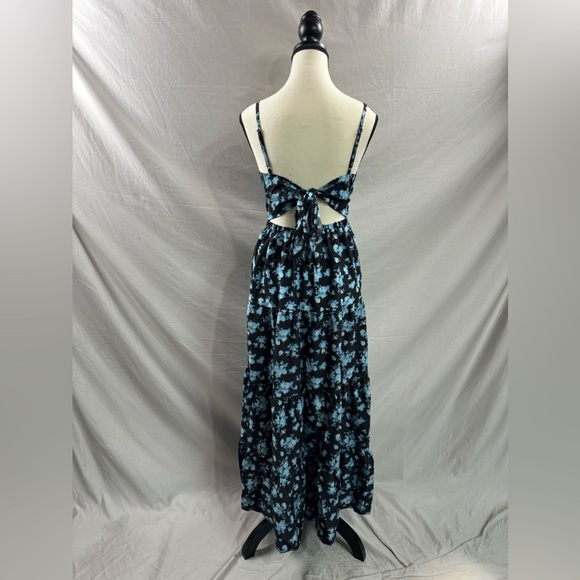 Boho Floral Printed Cami Maxi Dress - Picture 9 of 9